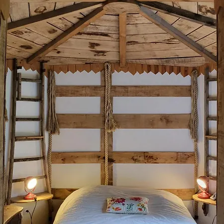 ベッド・アンド・ブレックファスト Le Nid Dans Les Bruyeres