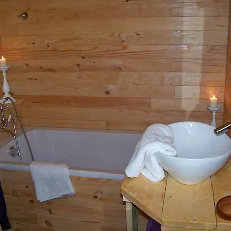 Bed & Breakfast Le Nid Dans Les Bruyeres 3*