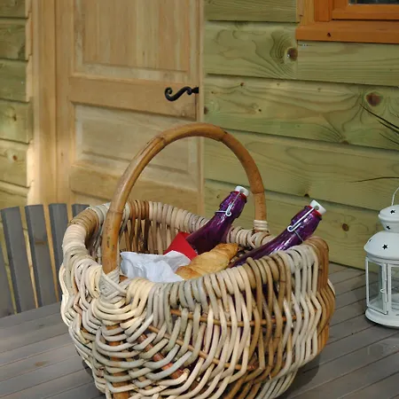 Le Nid Dans Les Bruyeres