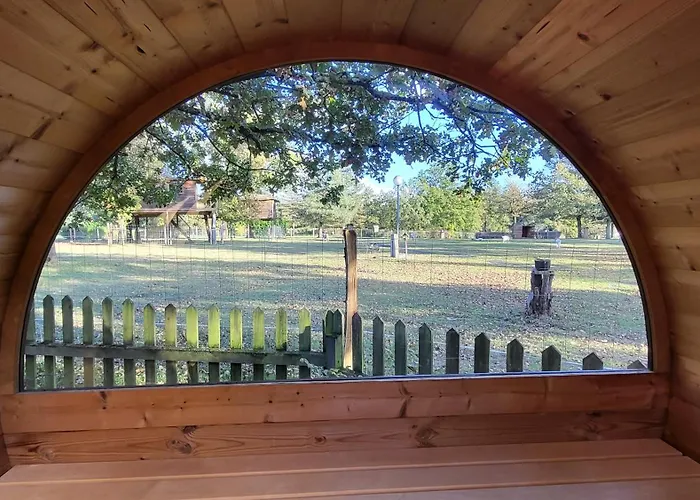 Le Nid Dans Les Bruyeres Fere-en-Tardenois